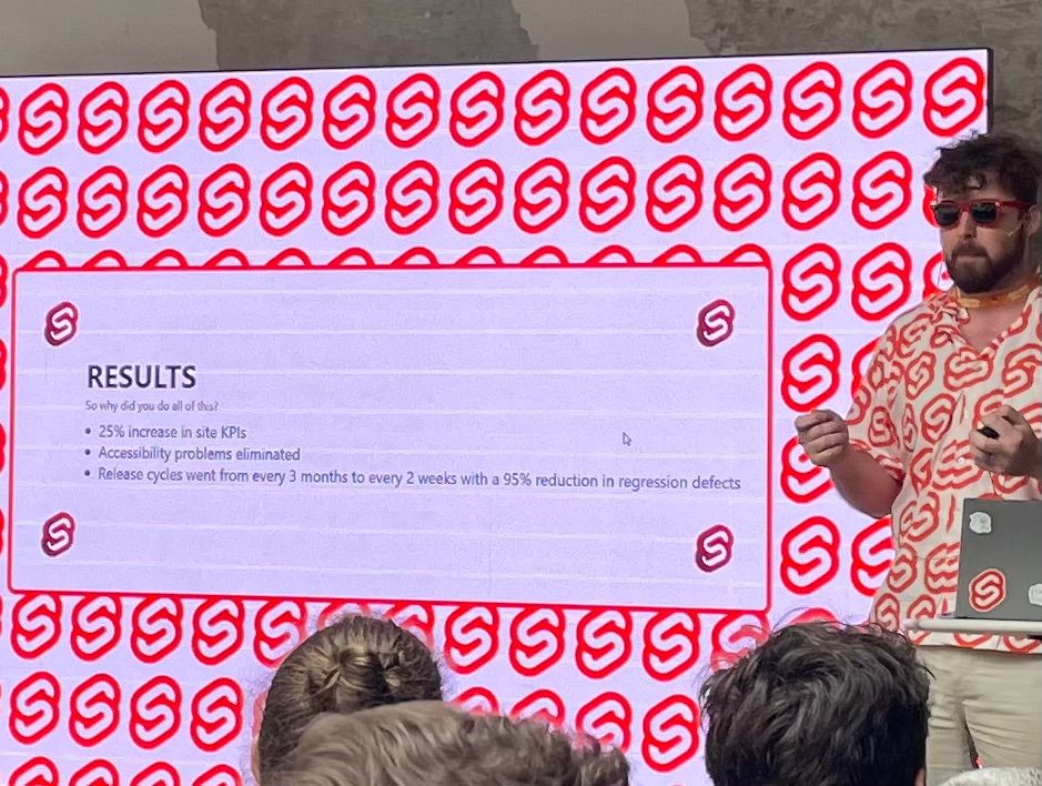 Photo taken during the talk. The content of the slide is in the next section right below this image